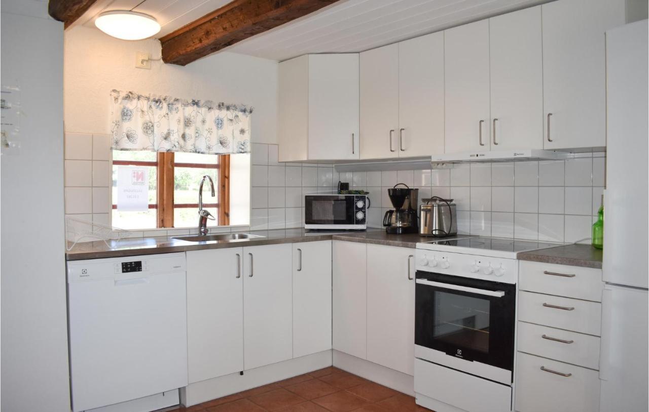 Amazing Home In Tomelilla With 3 Bedrooms And Wifi Exteriör bild